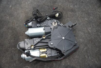 Rear Right Convertible Roof Top Motor Drive 85111803 Chevrolet Corvette C8 2023 - Image 3