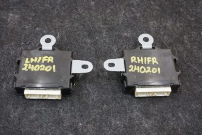 Set Left & Right Outer Mirror Control Modules 615318000 615317000 Lexus Is350 22 - Image 2