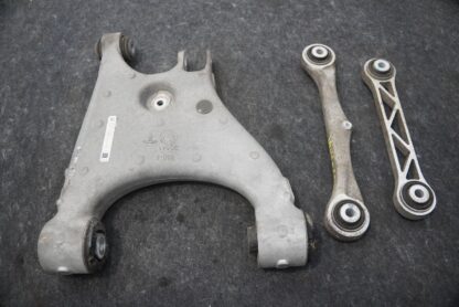 Set Rear Suspension Right Control Arm 1027451-00-D OEM Tesla Model X 2016-20