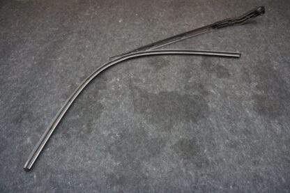 Front Left Wiper Arm Blade Assembly 1853255-00-D Tesla Cybertruck Cyberbeast 24 - Image 3