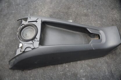 Rear Center Back Wall Trim Panel Speaker 85126237 Chevy Corvette C8 20-23 *Note* - Image 4