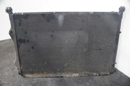 Water Radiator 299047 OEM Ferrari California T 2015-18 - Image 3