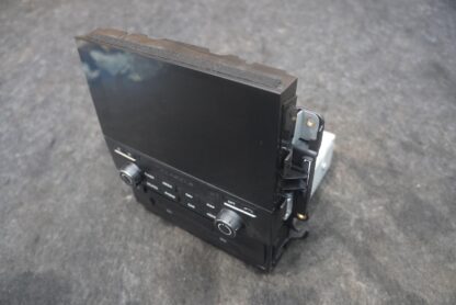 Dash Radio Info Display Screen Monitor Cd Player 95b919606e Porsche Macan 17