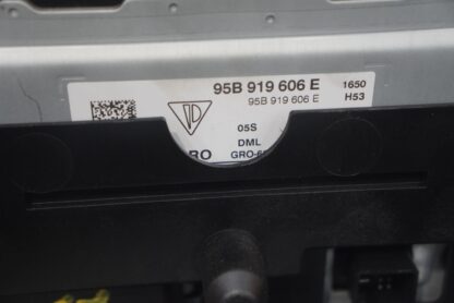 Dash Radio Info Display Screen Monitor Cd Player 95b919606e Porsche Macan 17 - Image 8