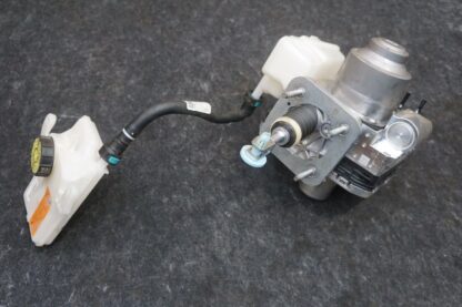 Power Brake Booster Master Cylinder OEM LK9C-2D335 Ford Mustang Mach-e Ge1 21-23 - Image 2