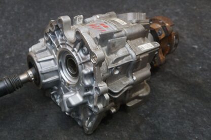 Transfer Case Gearbox Assembly OEM A2132803000 Aston Martin Dbx 707 2023 *Note* - Image 12