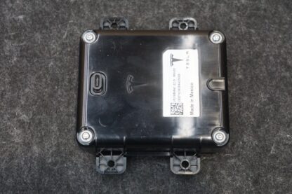 Center Console USB Charger Control Module OEM 1855541-22-D Tesla Cybertruck 2024 - Image 2