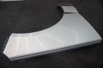 Front Right Fender Wing Panel Indus Silver LR061808 OEM Range Rover L405 2013-22 - Image 4