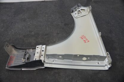 Front Right Fender Wing Panel Indus Silver LR061808 OEM Range Rover L405 2013-22 - Image 6