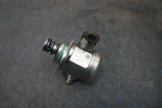 High Pressure Fuel Rail Injection Pump 9A712702600 Porsche Panamera 971 G2 17-20