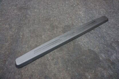 Rear Tail Gate Step Pad Sill Scuff Plate Trim Panel 21998731 Chevrolet SSR 03-06 - Image 3