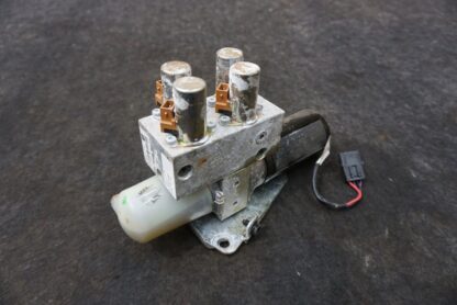 Convertible Lift Hydraulic Motor OEM 15126283 Chevrolet SSR 2003-06