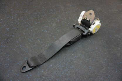 Front Left Seat Belt Black LHD USA 69767300 OEM Ferrari California 2012-14 - Image 2