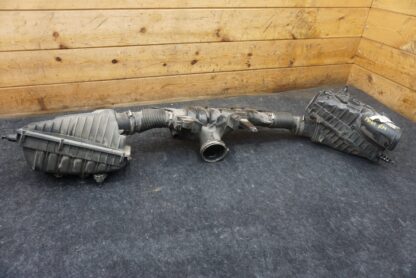 Left Right Engine Air Filter Cleaner Box LR036431 LR036428 Range Rover Sport 14
