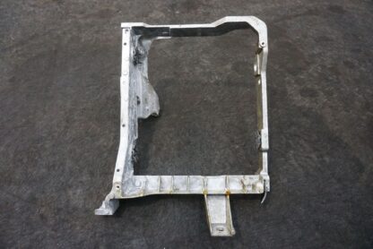 Front Right Radiator Support Bracket A2326203802 Mercedes SL63 AMG R232 2022-24 - Image 5