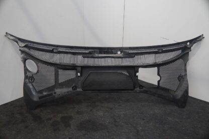 Front Windshield Cowl Grille Cover Trim Panel 3W8819415N Bentley Flying Spur 14