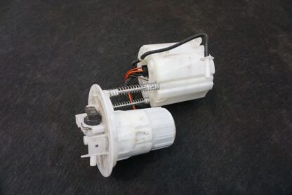 Gas Fuel Tank Pump Sender Unit Assembly A2234703301 Mercedes S580 W223 2021-23 - Image 3