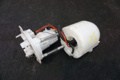 Gas Fuel Tank Pump Sender Unit Assembly A2234703301 Mercedes S580 W223 2021-23 - Image 5