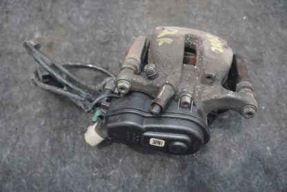 Rear Left Brake Caliper & Bracket 1664230781 Mercedes GL63 X166 13-16 ML63 GLE63 - Image 2