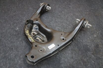 Rear Suspension Right Lower Control Arm OEM 1250446-00-B Tesla Cybertruck 2024 - Image 4