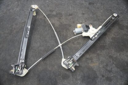 Front Left Driver Door Window Regulator Motor LR078164 Range Rover L405 2013-21 - Image 2