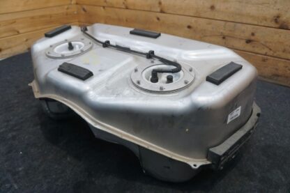 Gasoline Gas Fuel Tank Assembly OEM MY83-9K007-AH Martin Dbx 707 2020-2024 - Image 9