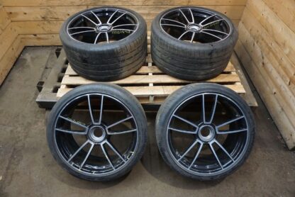 Set 20x9" 21x11.5" 10 Spoke Wheel 992601025 Porsche 911 Turbo S 992 21-24 *Note