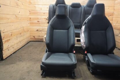 Set Front Driver Passenger & Rear Seat 4098761-T1-A Tesla Cybertruck 2024 *Note - Image 5