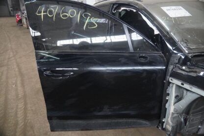 Front Right Passenger Door Assembly Black 95B831022B OEM Porsche Macan 2015-24