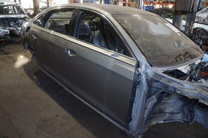 Front Right Passenger Door Shell Beige OEM 4N0831052 Audi A8l Quattro 19-24 - Image 7