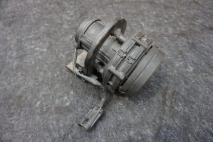 Air Injection Smog Pump Assembly OEM 181197 Maserati Granturismo M145 2008-19 - Image 4