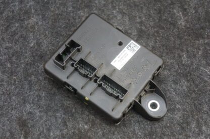 Charge Port Control Module ECU OEM 1619321-01-C Tesla Model S Plaid 21-23 *Note