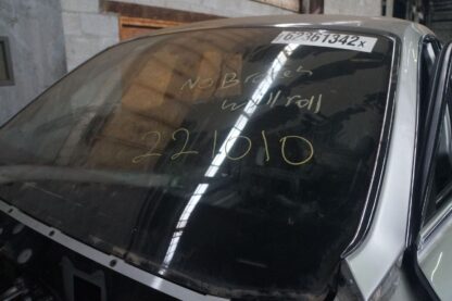 Local Pickup Only! Front Windshield Window Glass OEM Rolls Royce Phantom 2004 - Image 2