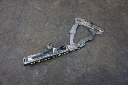 Set Rear Left Right Hood Hinge Bracket 99651215102 Porsche 911 Turbo 996 2001-05 - Image 5