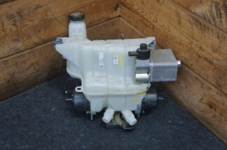 Superbottle Chiller Coolant Pump Reservior 1097016-00d Tesla Model 3 17-23 *Note