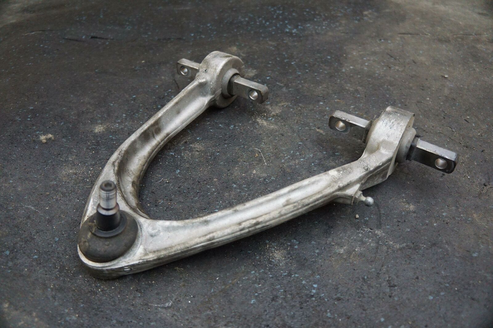 Front Left Upper Control Arm 248758 235136 Ferrari 458 488 812 F12 ...