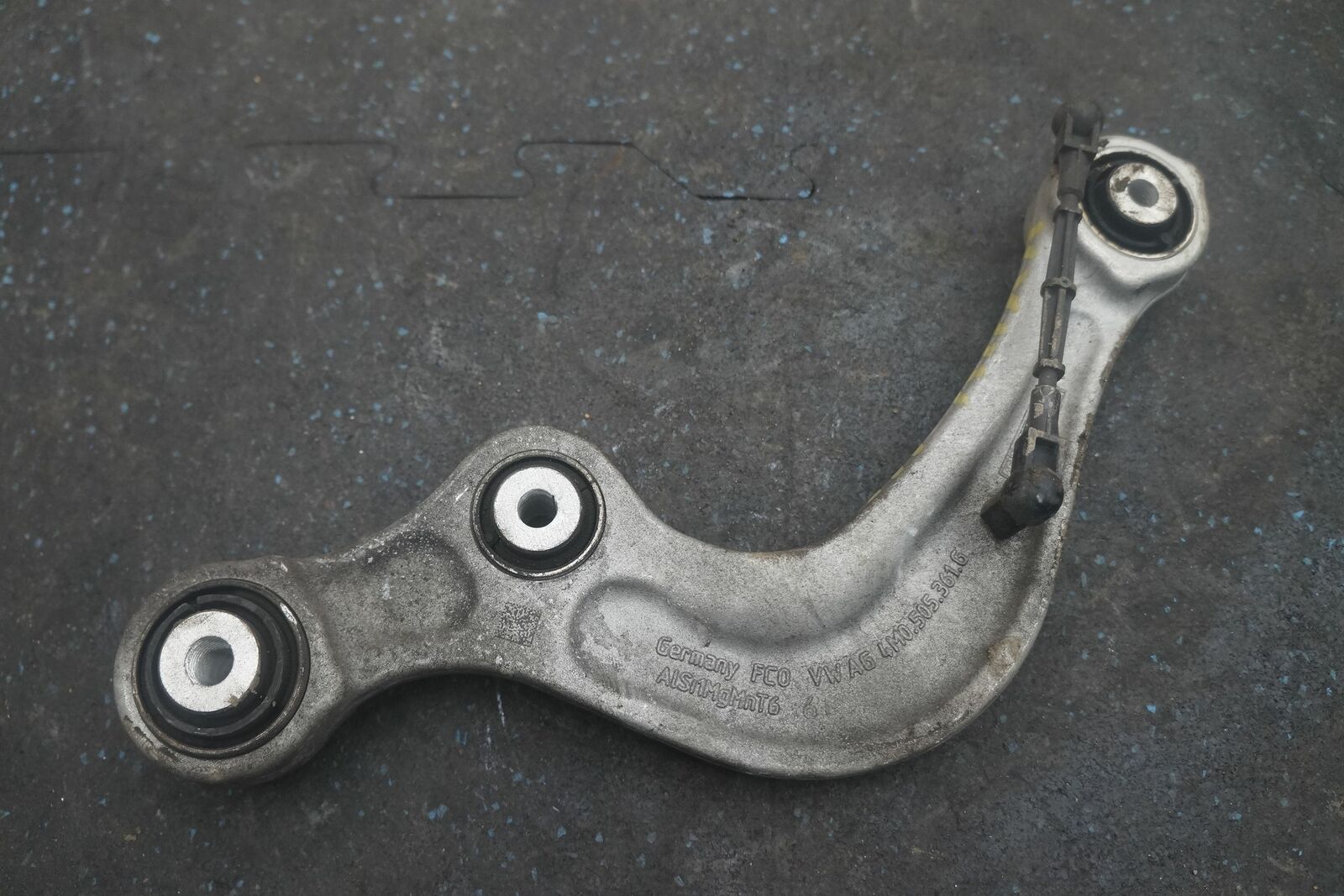 Rear Suspension Upper Control Arm 4M0505323G OEM Bentley Bentayga 2018 ...