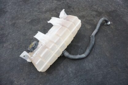 Engine Coolant Bottle Expansion Tank Reservoir 1036124-00-D Tesla Model X 16-20 - Image 7