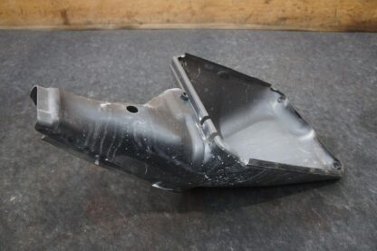 Front Right Radiator Air Duct 99657532203 Porsche 911 Carrera Cabrio 996 1999-05 - Image 4