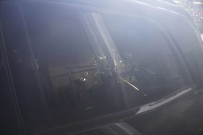 Rear Left Quarter Panel Window Glass 1666706000 OEM Mercedes GL63 X166 2013-19 - Image 2