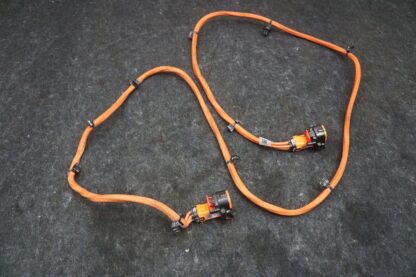 High Voltage Truck Bed Outlet Wire Harness OEM 1847931-00-B Tesla Cybertruck 24