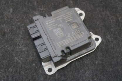 SRS Restraint Diagnostic Control Module 1872985-00-A Tesla Cybertruck 24 *Note