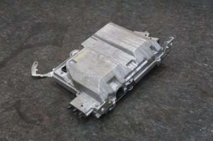 Front Electronic Suspension Control Module 1118182-04-h Tesla Model 3 17-23 - Image 5
