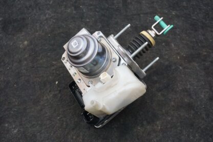 Front Power Brake Booster ABS Pump Module L1MC2D335GB Lincoln Aviator U611 20-23 - Image 2