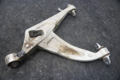 Rear Suspension Right Lower Control Arm 11B1795CP OEM McLaren 570S 2018 - Image 2