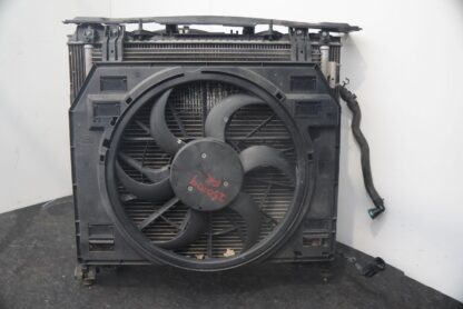 Engine Cooling Pack Radiator Fan AC Condenser Set LR081688 Range Rover L405 2017