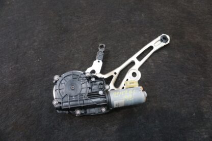 Rear Decklid Trunk Lid Actuator Motor OEM 0390204124 Mercedes S580 W223 2021-24 - Image 3