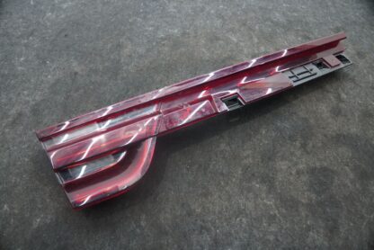 Rear Left Inner Lift Gate Tail Light Lamp 971945207E Porsche Panamera 971 17-21 - Image 2