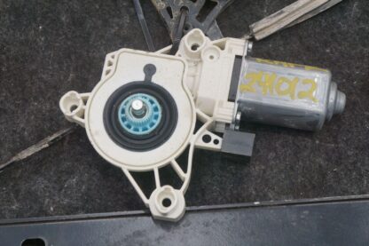 Front Right Door Window Regulator Motor OEM 4N0837462 Audi A8l Quattro 19-24 - Image 4