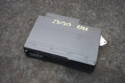 Rear Cd Dvd Disc Player Changer Module Ah42-19c043-aa Aston Martin Rapide 2011 - Image 2